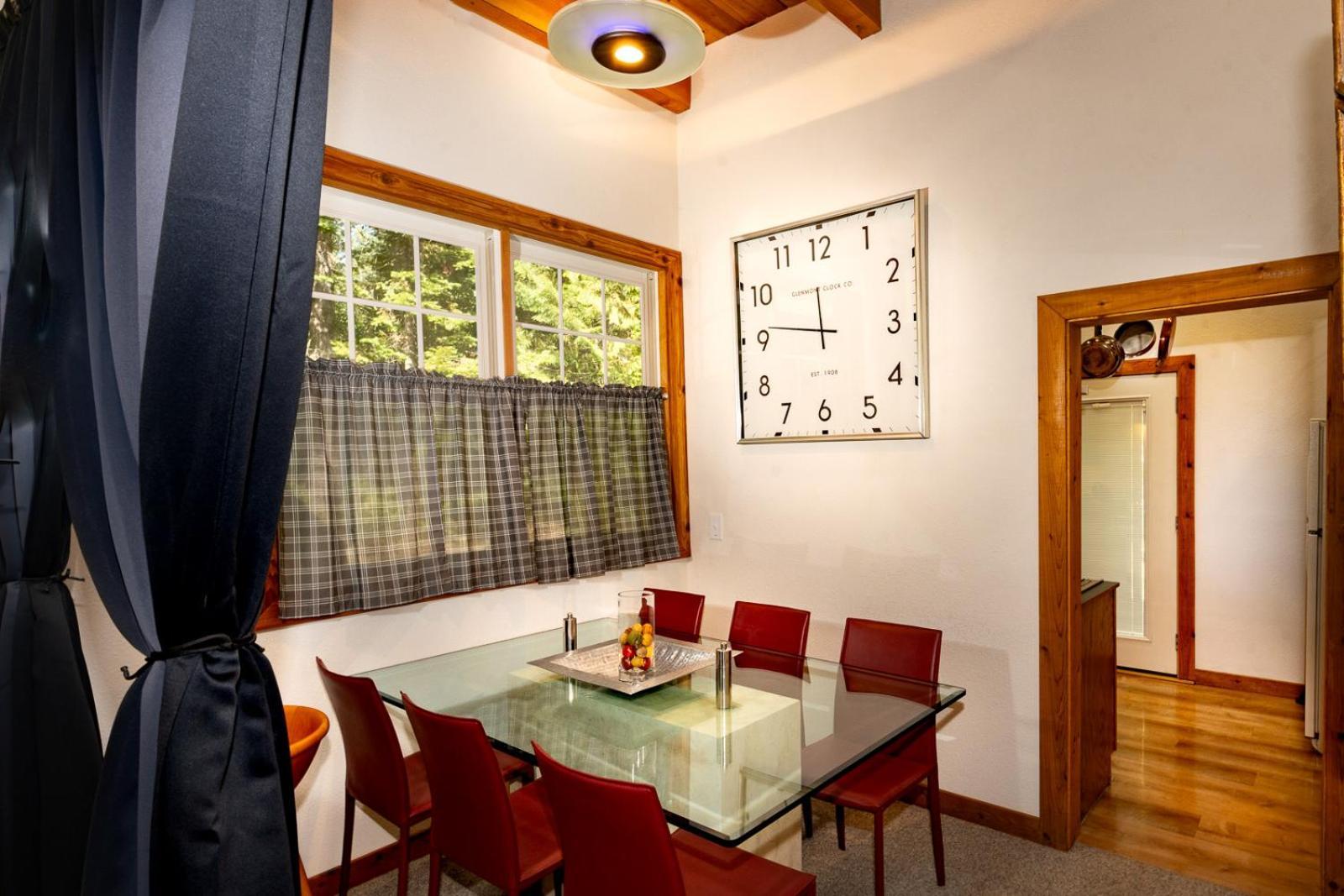 Cedar Cabin Near Silverwood Spirit Lake المظهر الخارجي الصورة